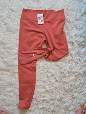 Nike Woman Coral Rust Leggings with Swoosh Size L New